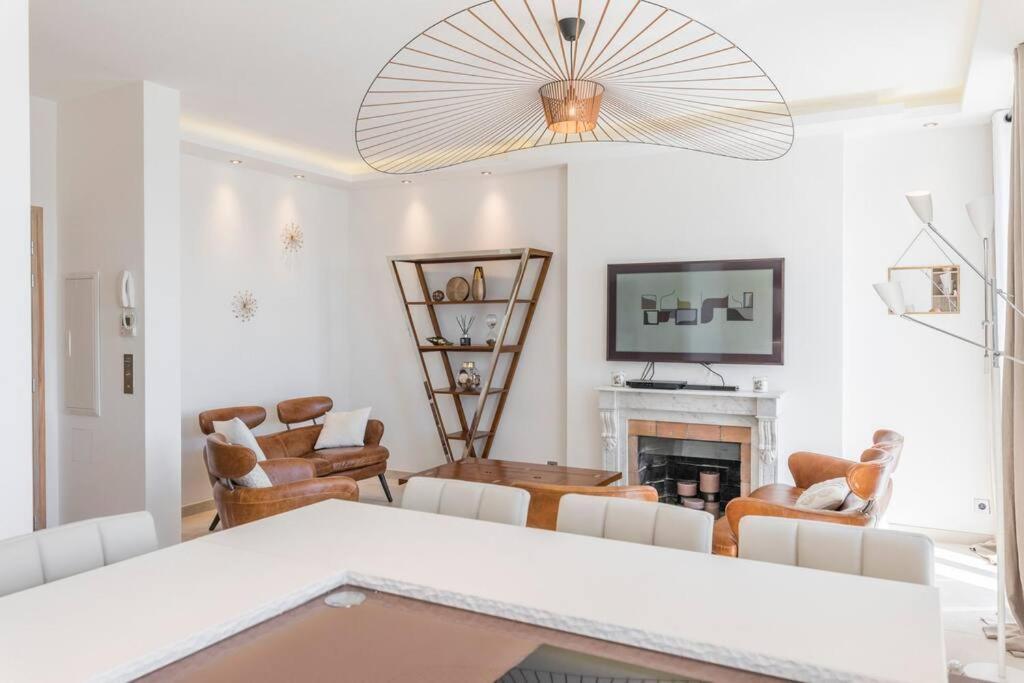 Wow View! 2br Facing Old Port 4th Floor Olam Appartement *