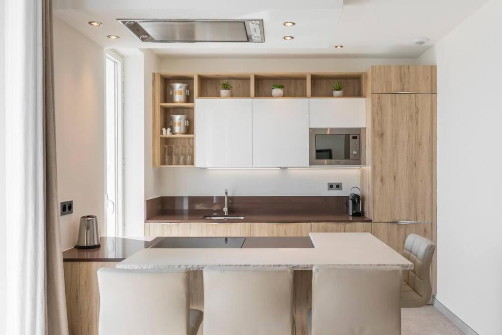 Appartement Wow View! 2br Facing Old Port 4th Floor Olam Cannes