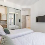 Wow This View! 2Br Facing Old Port 4Th Floor Olam Properties